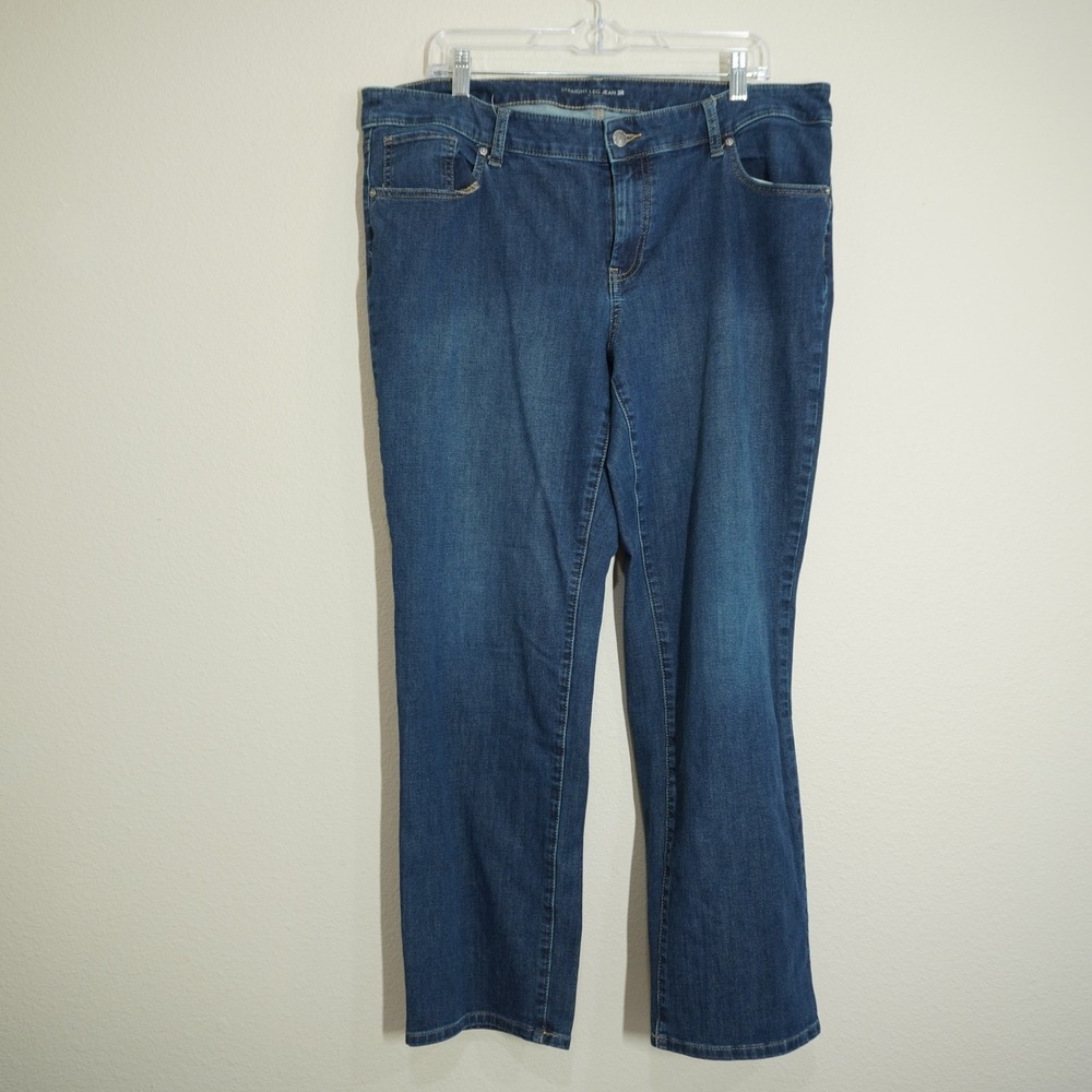 Chico's Size 16 Straight Leg Jeans Dark Wash Blue Excellent Stretch Denim Pants